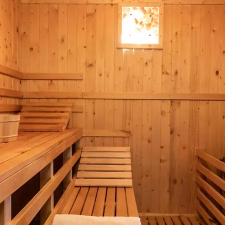 Udanypobyt Dom Garden Spa Villa